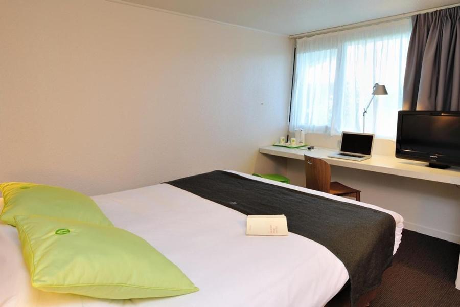 Premiere Classe Montelimar Nord - A7 Sortie 17 Les Tourrettes Exterior photo