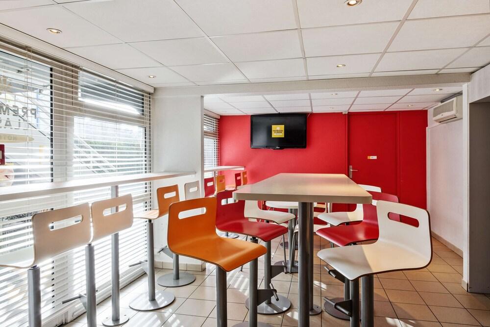 Premiere Classe Montelimar Nord - A7 Sortie 17 Les Tourrettes Exterior photo