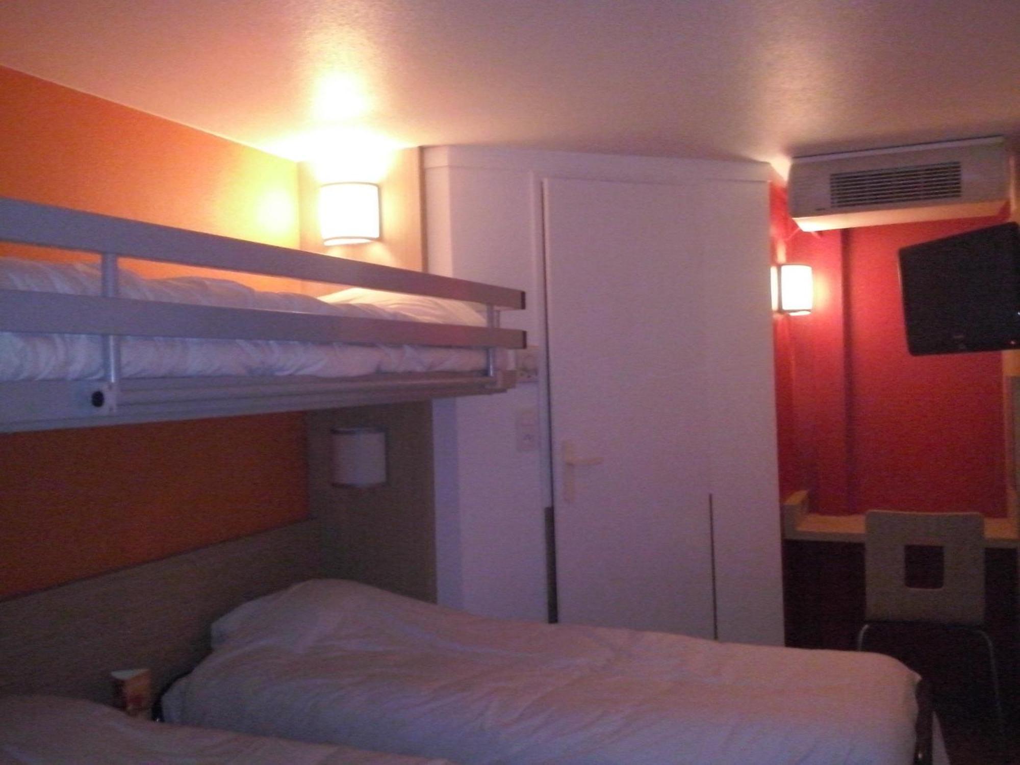 Premiere Classe Montelimar Nord - A7 Sortie 17 Les Tourrettes Room photo